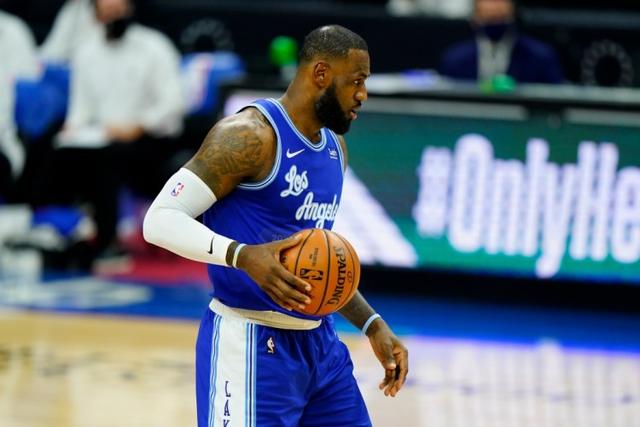 欧冠-弗拉霍维奇点射戴维破门 尤文图斯1-1里尔