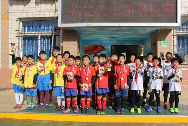 范子铭20分姜宇星24分 北京力克吉林开门红